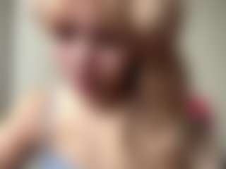 Lilian's Live Sex Cam Show