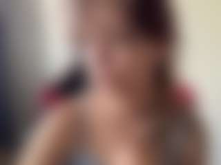 Lilian's Live Sex Cam Show