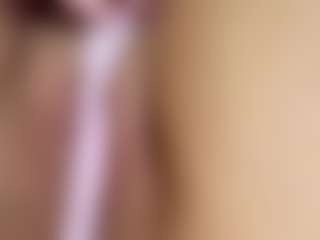 Lilian's Live Sex Cam Show