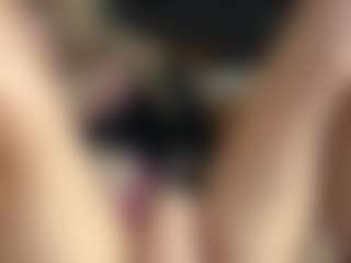 Lilian's Live Sex Cam Show