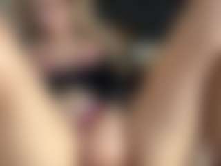 Live cam show with Lilian - Joi on Dolls Live