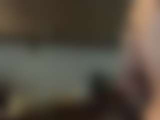 Lilian's Live Sex Cam Show