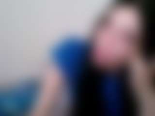 Live cam show with CatarinaKoralewski - Normal on Camming Site