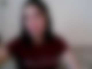 Live cam show with CatarinaKoralewski - Upskirt on Free Soda