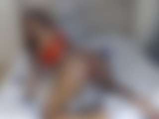 Live cam show with chealseatina - Hairy Pussy on Camming Site