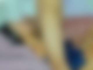 Live cam show with ChloeOhiggins - HD Teen (18+) on CamClone