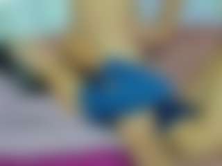 ChloeOhiggins's Live Sex Cam Show