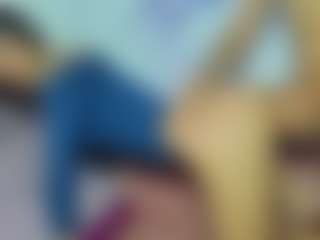 ChloeOhiggins's Live Sex Cam Show