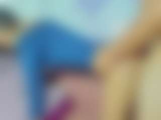 ChloeOhiggins's Live Sex Cam Show