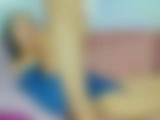 ChloeOhiggins's Live Sex Cam Show