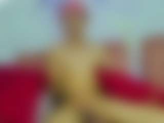 ChloeOhiggins's Live Sex Cam Show
