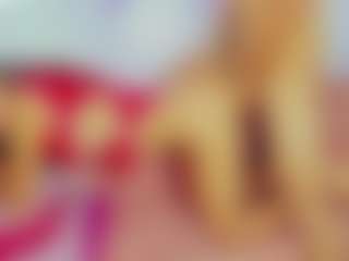 ChloeOhiggins's Live Sex Cam Show