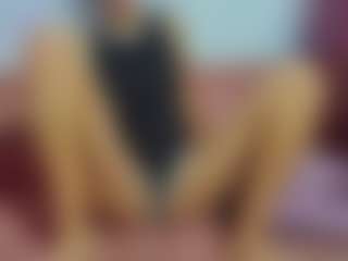 ChloeOhiggins's Live Sex Cam Show
