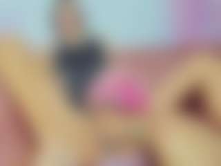 ChloeOhiggins's Live Sex Cam Show
