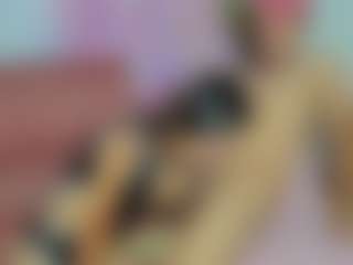 ChloeOhiggins's Live Sex Cam Show