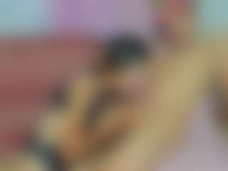 ChloeOhiggins's Live Sex Cam Show