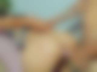 ChloeOhiggins's Live Sex Cam Show