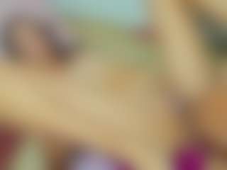 ChloeOhiggins's Live Sex Cam Show