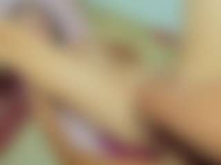ChloeOhiggins's Live Sex Cam Show