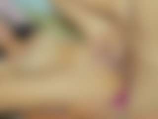 ChloeOhiggins's Live Sex Cam Show
