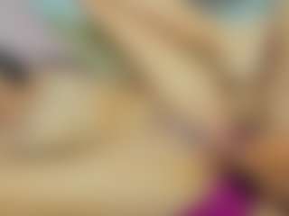 ChloeOhiggins's Live Sex Cam Show