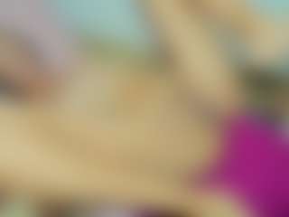 ChloeOhiggins's Live Sex Cam Show
