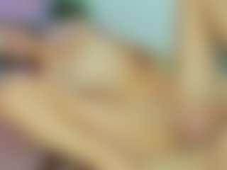 ChloeOhiggins's Live Sex Cam Show