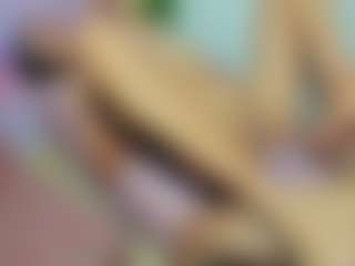 ChloeOhiggins's Live Sex Cam Show