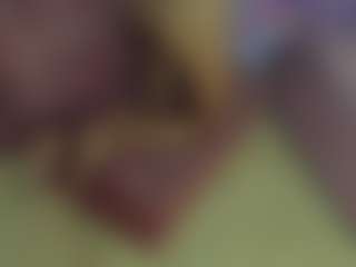 ChloeOhiggins's Live Sex Cam Show