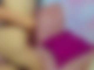 ChloeOhiggins's Live Sex Cam Show