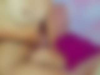 ChloeOhiggins's Live Sex Cam Show
