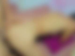 ChloeOhiggins's Live Sex Cam Show
