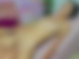 ChloeOhiggins's Live Sex Cam Show