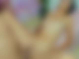 ChloeOhiggins's Live Sex Cam Show