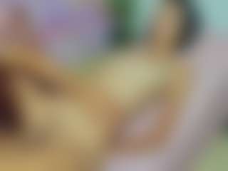 ChloeOhiggins's Live Sex Cam Show