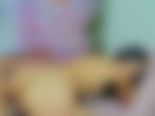 ChloeOhiggins's Live Sex Cam Show