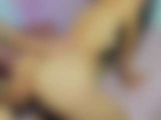 ChloeOhiggins's Live Sex Cam Show