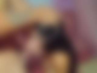 ChloeOhiggins's Live Sex Cam Show