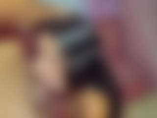 ChloeOhiggins's Live Sex Cam Show