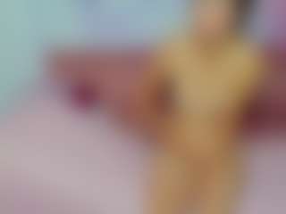 ChloeOhiggins's Live Sex Cam Show