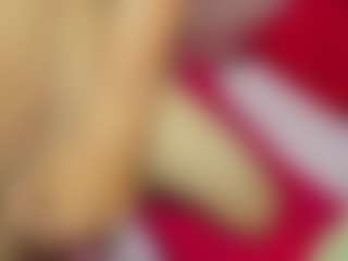 ChloeOhiggins's Live Sex Cam Show