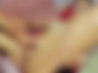 ChloeOhiggins's Live Sex Cam Show