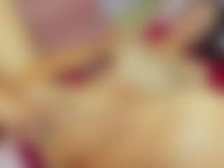 ChloeOhiggins's Live Sex Cam Show