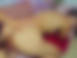 ChloeOhiggins's Live Sex Cam Show