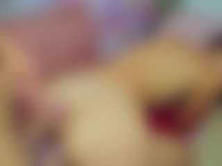 ChloeOhiggins's Live Sex Cam Show