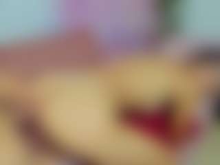ChloeOhiggins's Live Sex Cam Show
