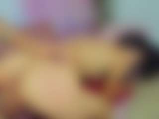 ChloeOhiggins's Live Sex Cam Show