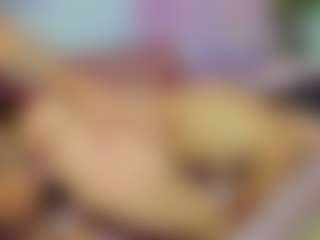 ChloeOhiggins's Live Sex Cam Show