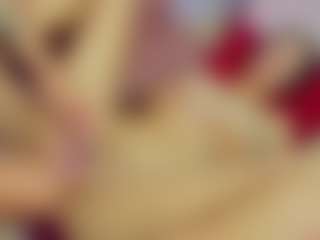 ChloeOhiggins's Live Sex Cam Show