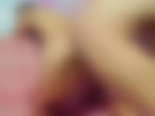 ChloeOhiggins's Live Sex Cam Show